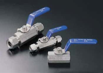 3-dk-lok-valves-with-blue-handles